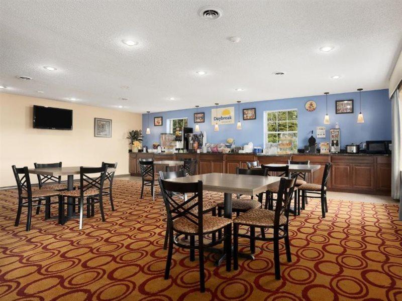 Days Inn By Wyndham Perryville Extérieur photo
