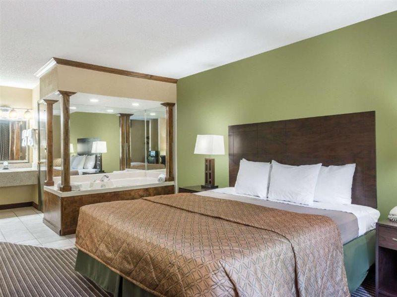 Days Inn By Wyndham Perryville Extérieur photo