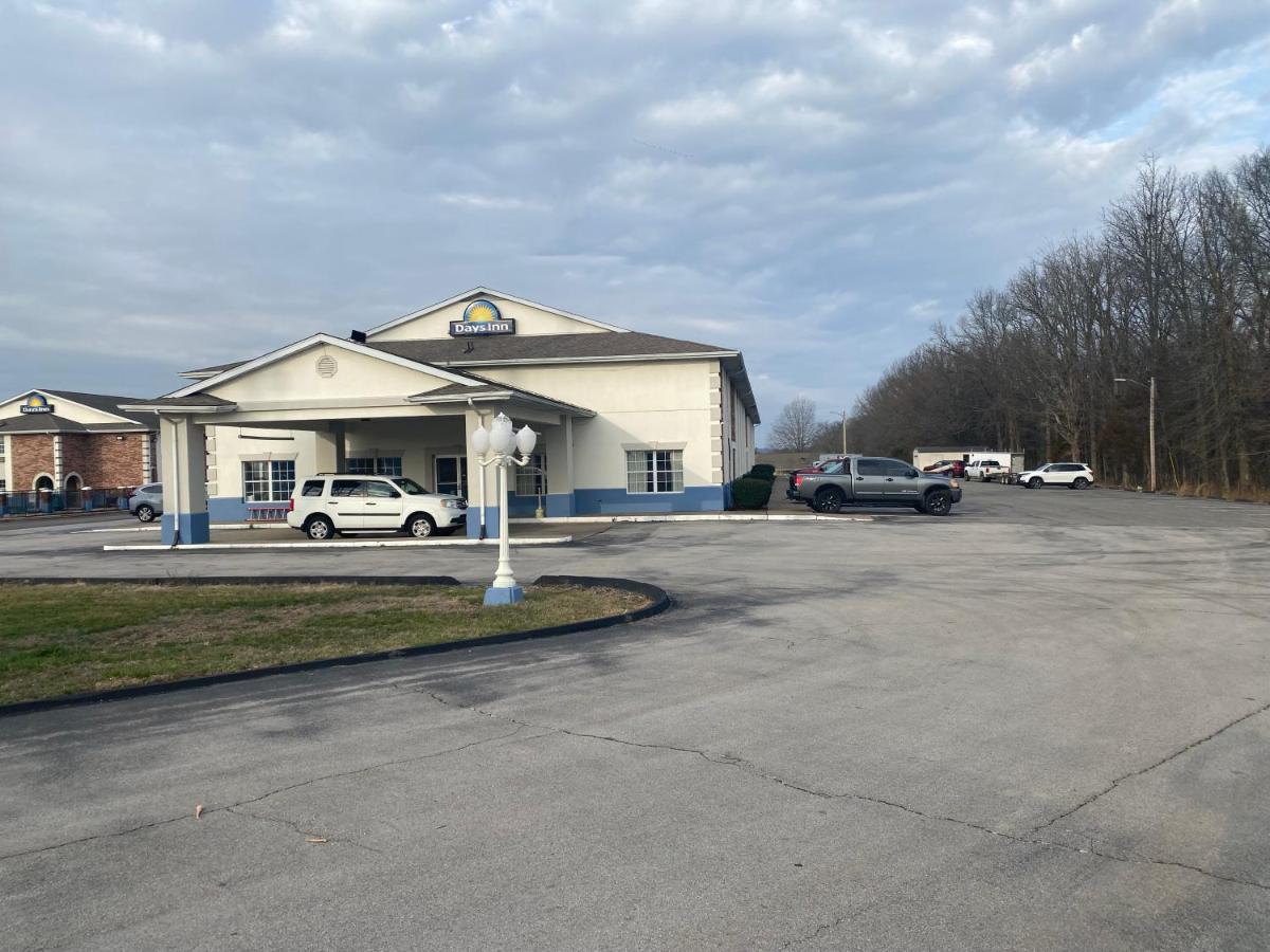 Days Inn By Wyndham Perryville Extérieur photo