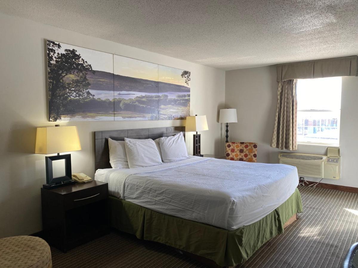 Days Inn By Wyndham Perryville Extérieur photo