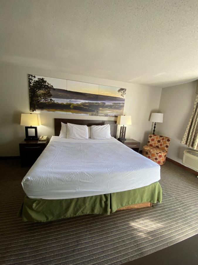 Days Inn By Wyndham Perryville Extérieur photo